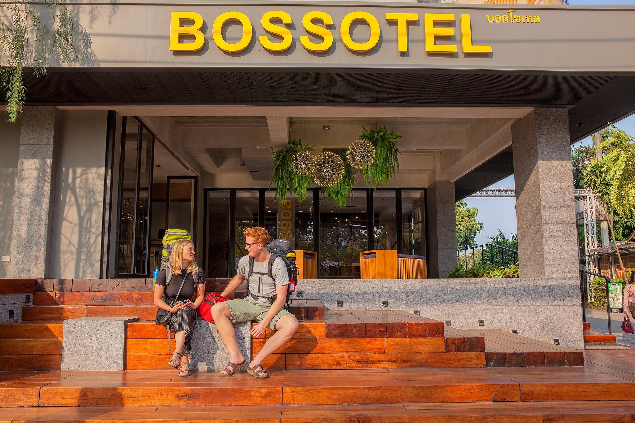 Bossotel Chiang Mai Extérieur photo