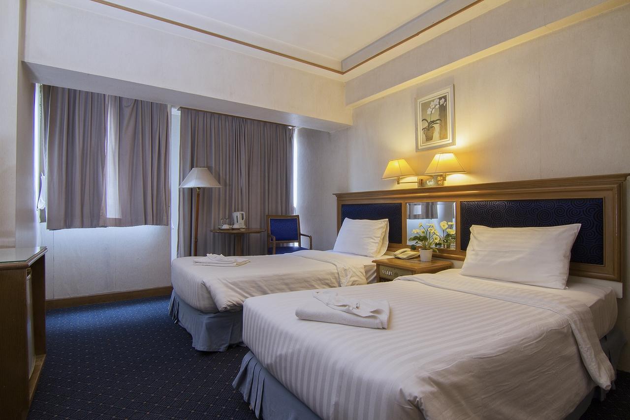 Bossotel Chiang Mai Extérieur photo