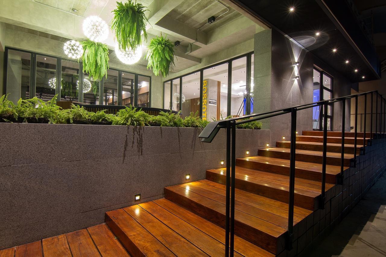 Bossotel Chiang Mai Extérieur photo