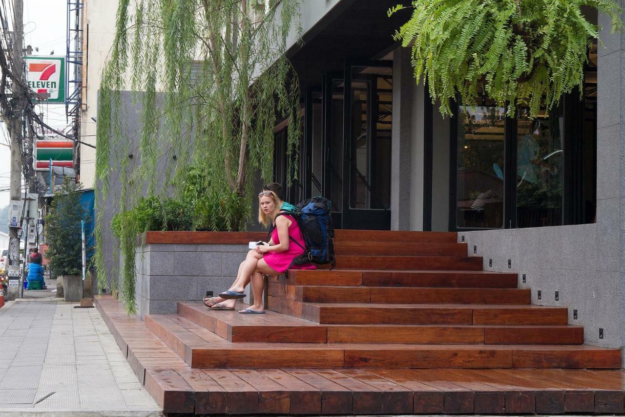 Bossotel Chiang Mai Extérieur photo